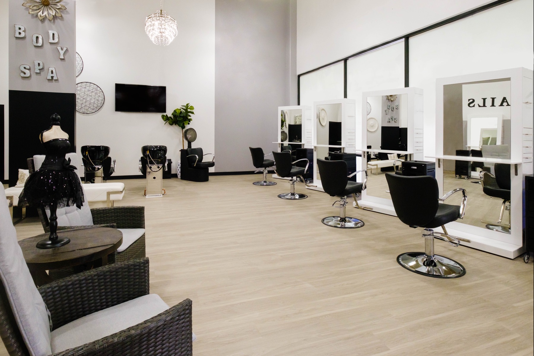 Main salon area at Woodland Hills